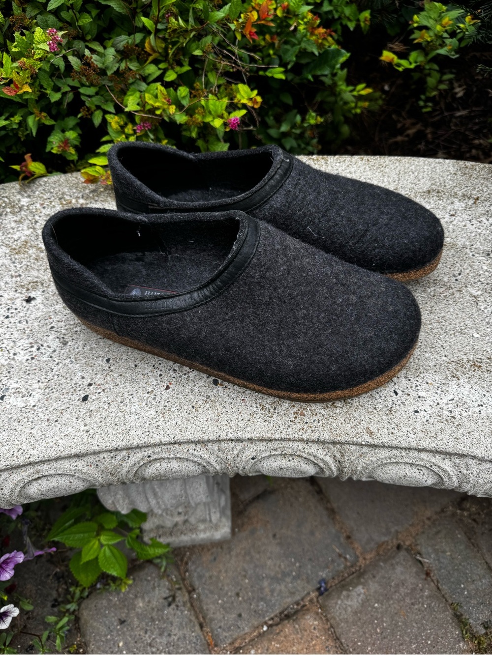 Haflinger Men’s Charcoal Felt Slip-On Clogs